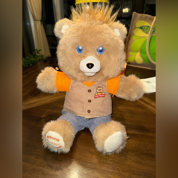 Teddy Ruxpin 2017 Version - Picture 2 of 6